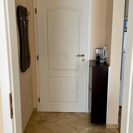 2 In Luxury Complex Sunny Апартаменти *